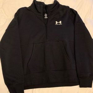 Women’s quarter zip UA sweatshirt